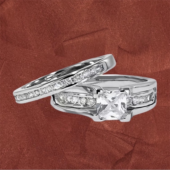 Classic Wedding Ring Set - Picture 3 of 5